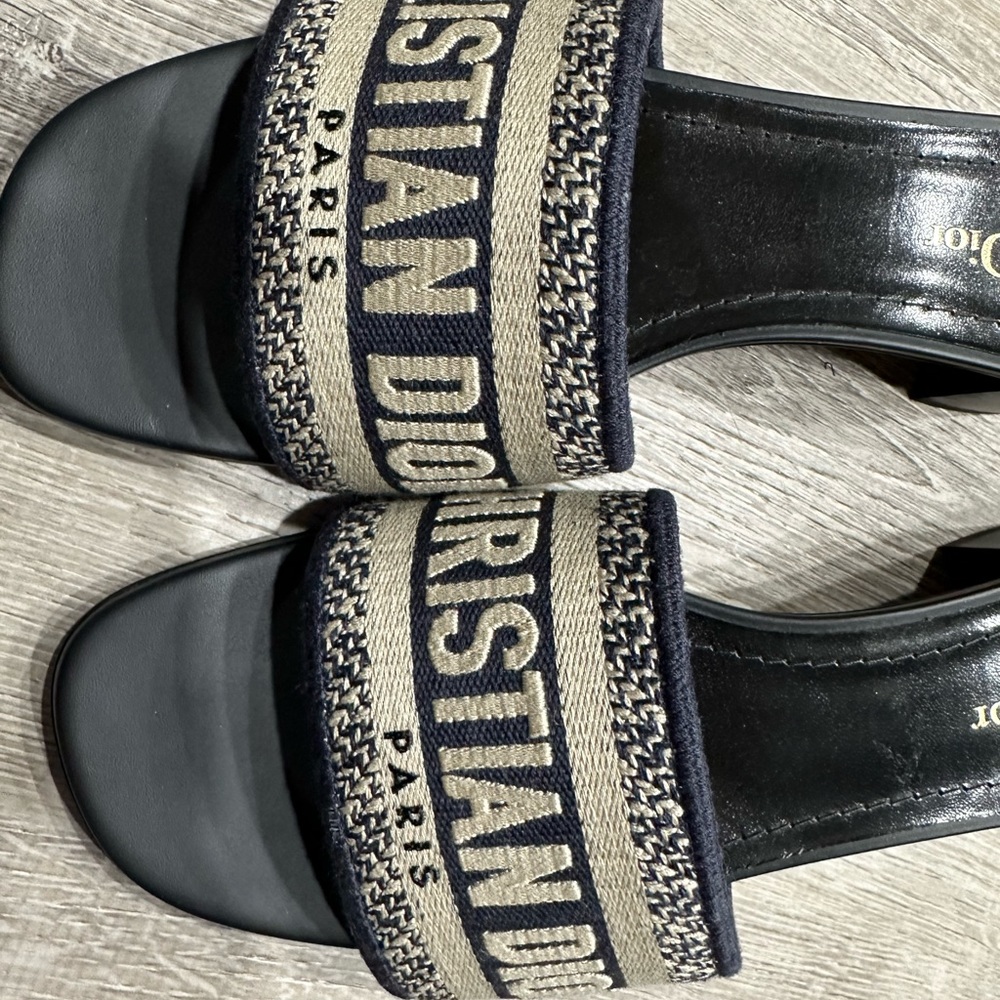 CHRISTIAN DIOR mules NWT size 38.5 - Picture 2 of 12